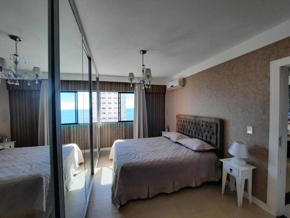 3 Suites Linda Vista Da Orla De Bc A 50M Da Praia - Somente Familiares Balneário Camboriú Buitenkant foto
