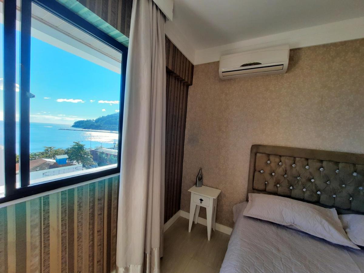 3 Suites Linda Vista Da Orla De Bc A 50M Da Praia - Somente Familiares Balneário Camboriú Buitenkant foto