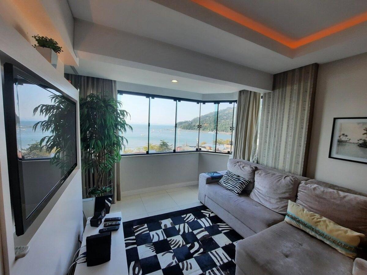 3 Suites Linda Vista Da Orla De Bc A 50M Da Praia - Somente Familiares Balneário Camboriú Buitenkant foto