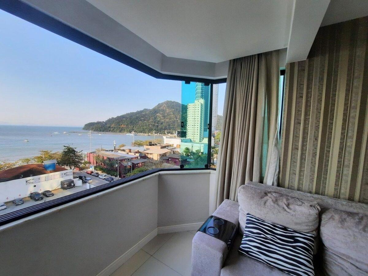 3 Suites Linda Vista Da Orla De Bc A 50M Da Praia - Somente Familiares Balneário Camboriú Buitenkant foto