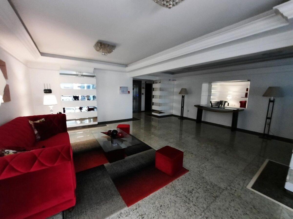 3 Suites Linda Vista Da Orla De Bc A 50M Da Praia - Somente Familiares Balneário Camboriú Buitenkant foto