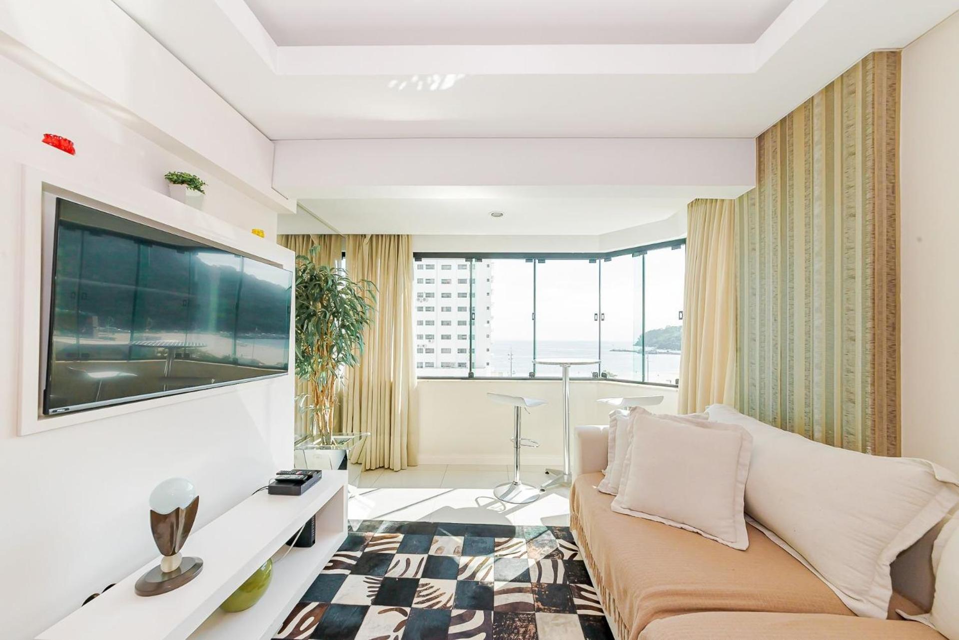 3 Suites Linda Vista Da Orla De Bc A 50M Da Praia - Somente Familiares Balneário Camboriú Buitenkant foto