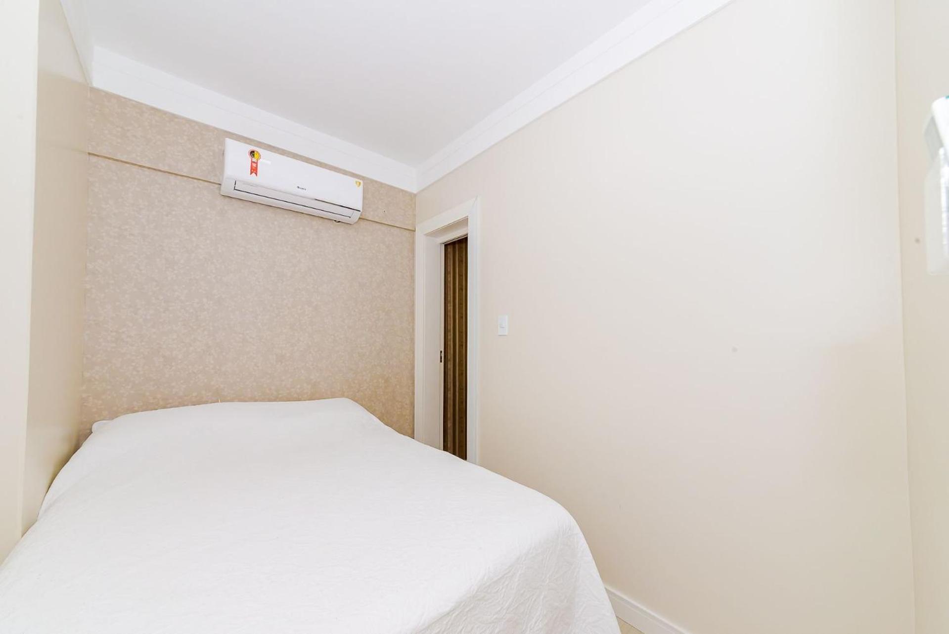 3 Suites Linda Vista Da Orla De Bc A 50M Da Praia - Somente Familiares Balneário Camboriú Buitenkant foto
